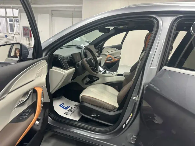BYD Song Pro — Фото автомобиля 11