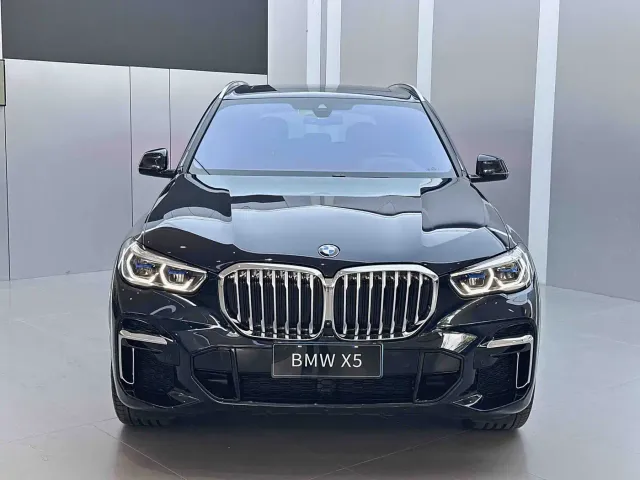 BMW X5 — Фото автомобиля 2
