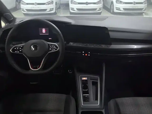 Volkswagen Golf GTI — Фото автомобиля 12