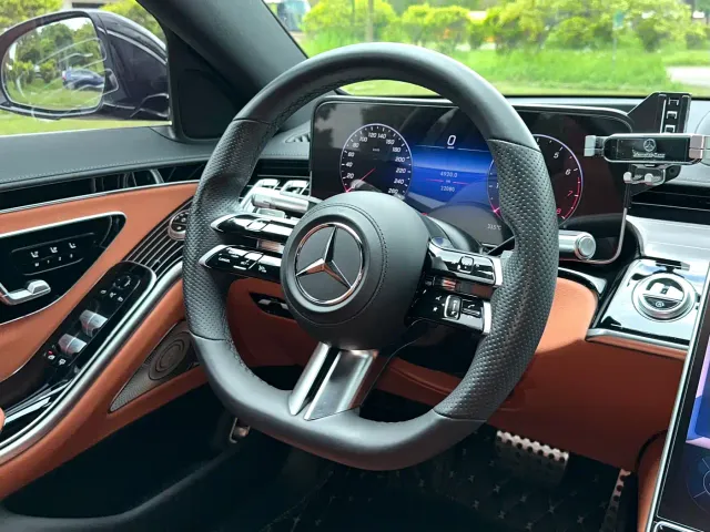 Mercedes-Benz S-Class — Фото автомобиля 17