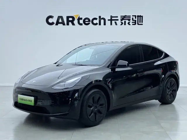 Фотография автомобиля — Tesla Model Y