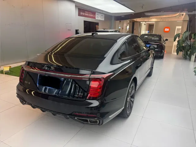 Hongqi H9 — Фото автомобиля 7