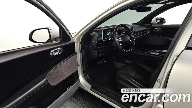Hyundai Ioniq 6 — Фото автомобиля 15