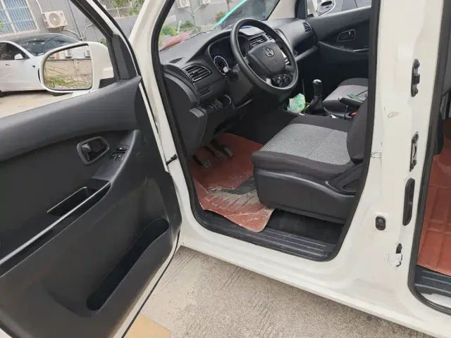 Changan Ono S — Фото автомобиля 17
