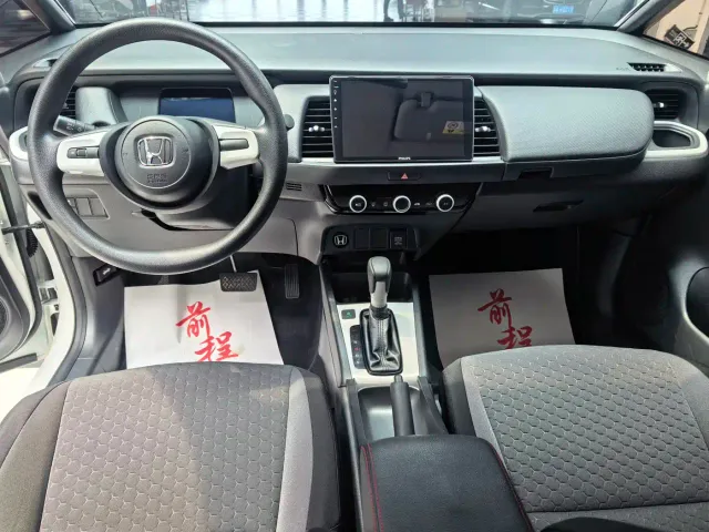 Honda Fit — Фото автомобиля 14