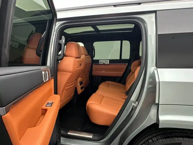 BYD FangChengBao Titanium 7 — Фото автомобиля 17
