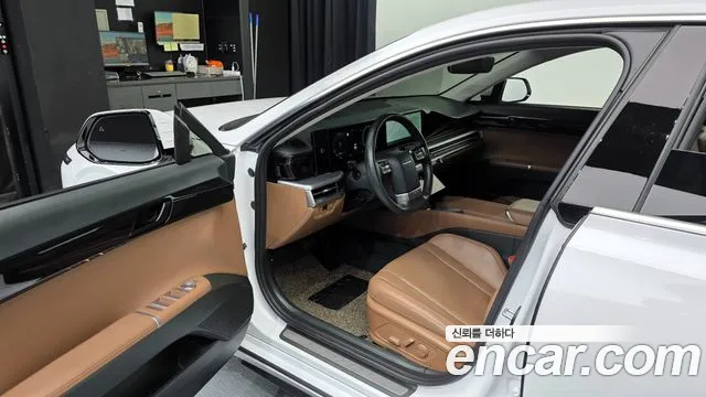Hyundai Grandeur GN7 — Фото автомобиля 10