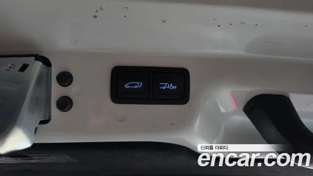 Hyundai Staria — Фото автомобиля 23