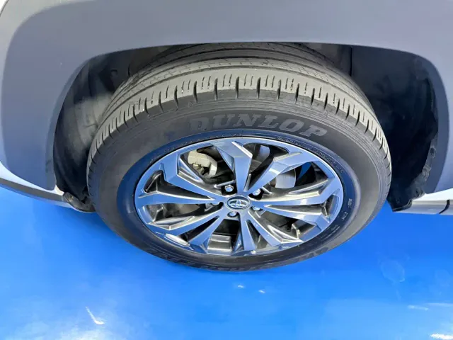 Toyota RAV4 — Фото автомобиля 5
