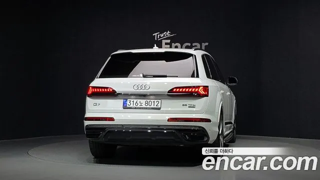 Audi Q7 4M — Фото автомобиля 4