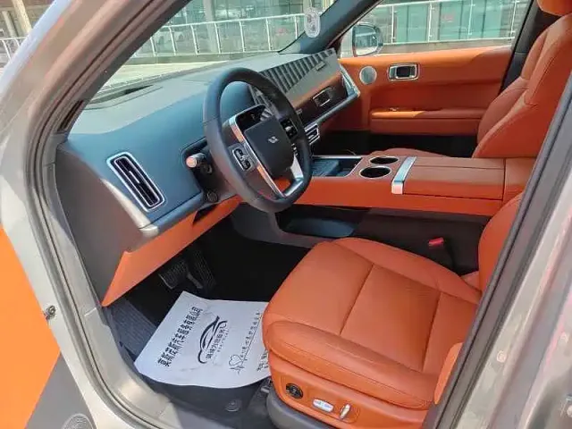 Li Auto L6 — Фото автомобиля 4