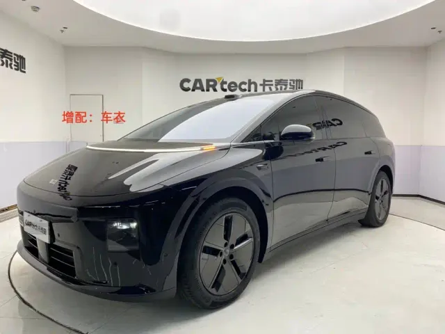 Фотография автомобиля — Li Auto i8