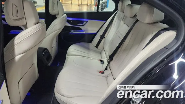 Mercedes-Benz E-Class W214 — Фото автомобиля 17