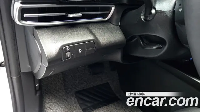 Hyundai AVANTE Новый Avante (CN7) — Фото автомобиля 18