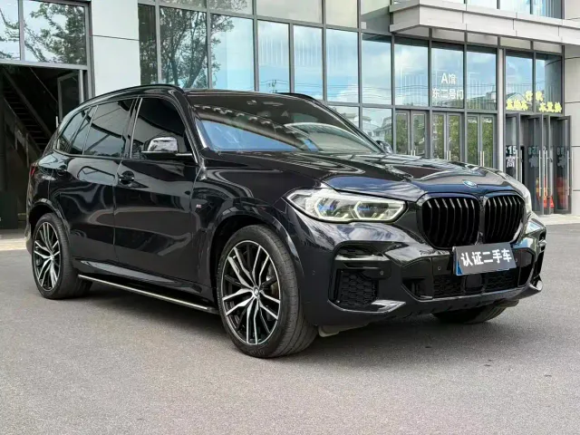 BMW X5 — Фото автомобиля 2