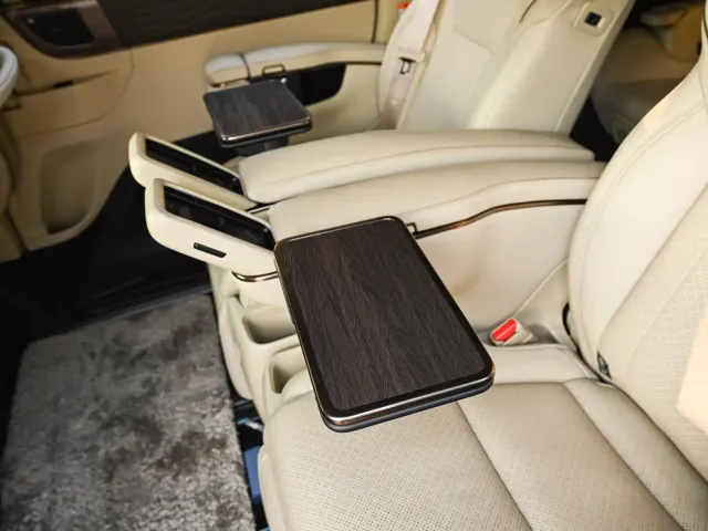 Toyota Alphard — Фото автомобиля 18