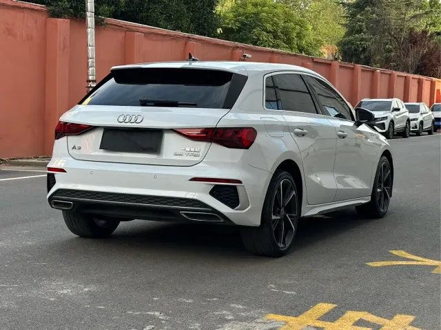 Audi A3 — Фото автомобиля 5