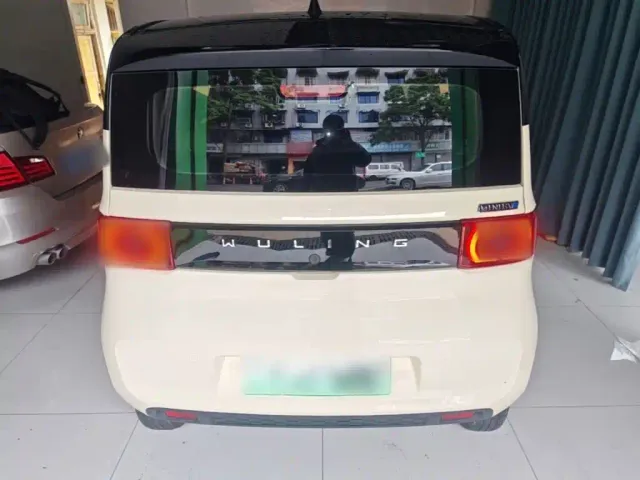 Wuling Hongguang Mini EV — Фото автомобиля 5