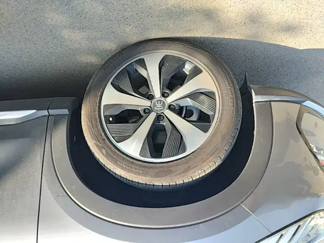 BYD Song PLUS — Фото автомобиля 22