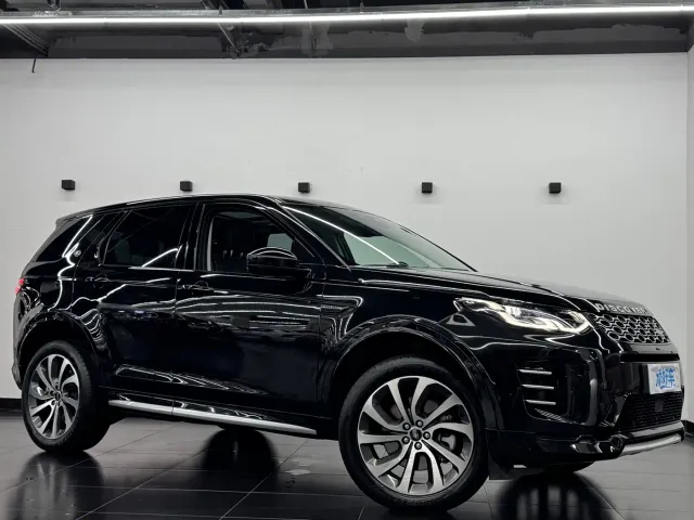 Land Rover Discovery Sport — Фото автомобиля 3
