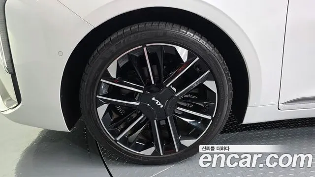Kia K8 (New) Hybrid — Фото автомобиля 5