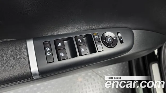 Hyundai Grandeur GN7 — Фото автомобиля 29