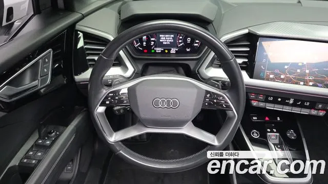 Audi Q4 e-tron F4 — Фото автомобиля 21