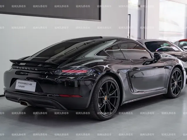 Porsche 718 — Фото автомобиля 7