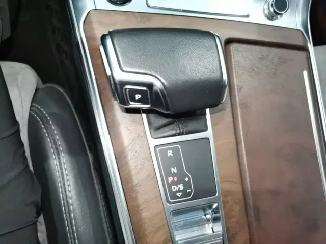 Audi A6L — Фото автомобиля 18