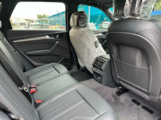 Audi Q5L — Фото автомобиля 7