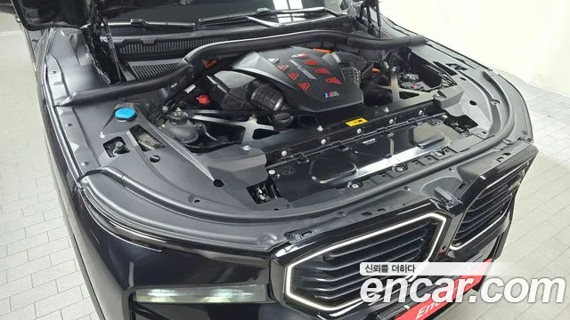 BMW XM — Фото автомобиля 6