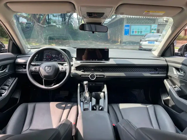 Honda Accord — Фото автомобиля 6