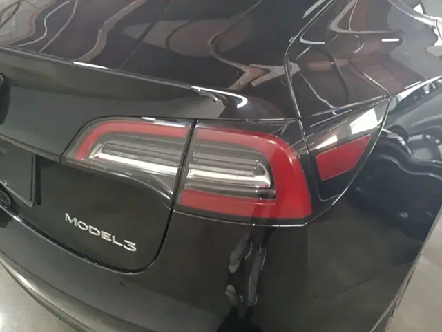 Tesla Model 3 2022 Model Rear-Wheel Drive Version — Фото автомобиля 7