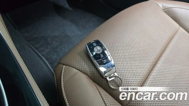 Mercedes-Benz E-Class W213 — Фото автомобиля 22