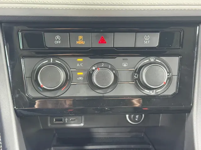 Jetta VS7 — Фото автомобиля 9