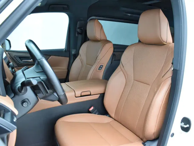 Toyota Vellfire — Фото автомобиля 11