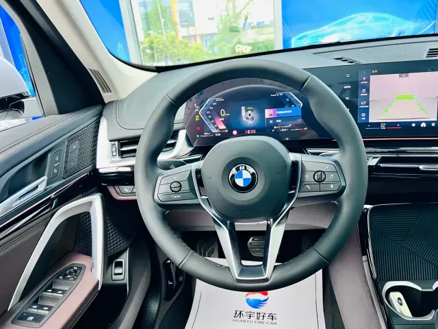 BMW X1 — Фото автомобиля 17