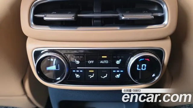 Genesis GV80 — Фото автомобиля 19