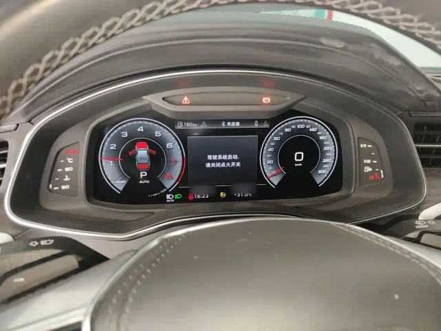 Audi A6L — Фото автомобиля 3