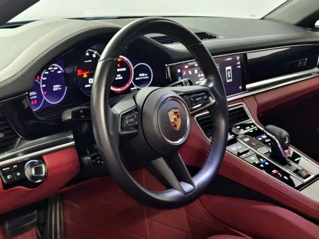 Porsche Panamera — Фото автомобиля 11