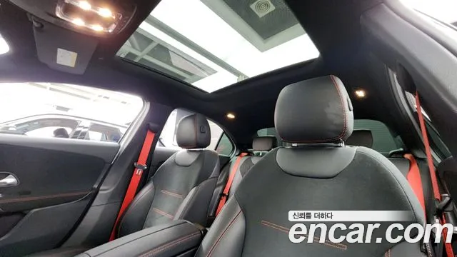 Mercedes-Benz A-Class — Фото автомобиля 19