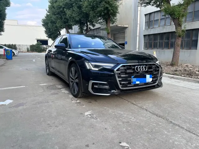 Audi A6L — Фото автомобиля 3