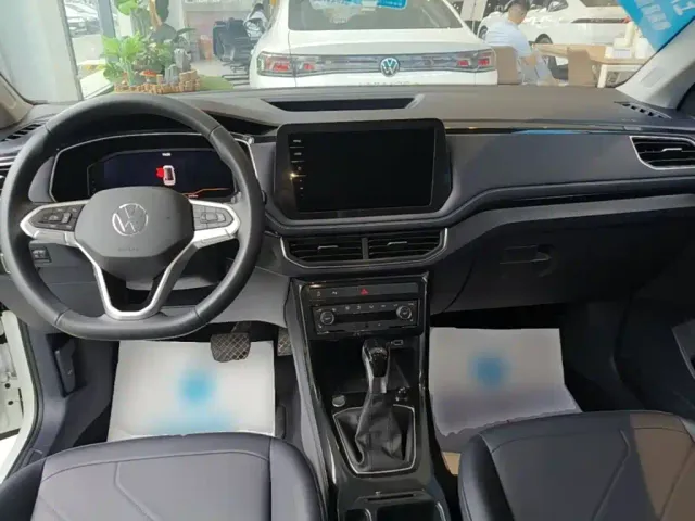 Volkswagen Tharu — Фото автомобиля 9