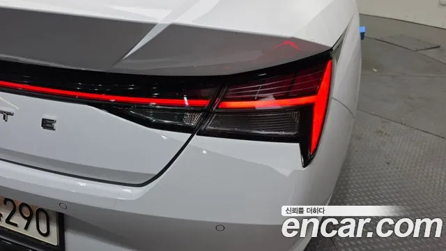 Hyundai AVANTE Avante (CN7) — Фото автомобиля 23
