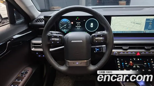 Hyundai Grandeur GN7 — Фото автомобиля 21