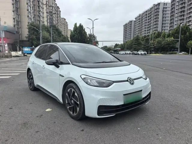 Volkswagen ID.3 — Фото автомобиля 22