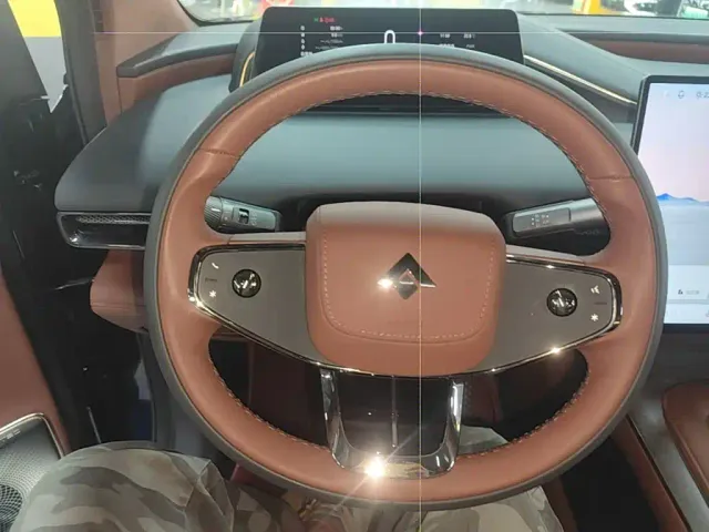 GAC Hyptec HL — Фото автомобиля 10