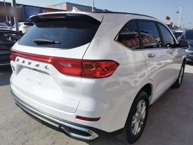 Haval M6 — Фото автомобиля 6