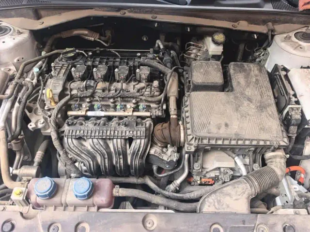 Changan Qiyuan A05 — Фото автомобиля 10