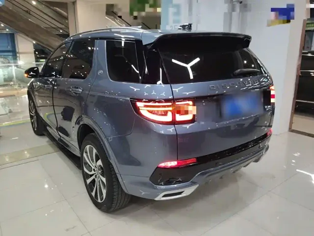 Land Rover Discovery Sport — Фото автомобиля 4